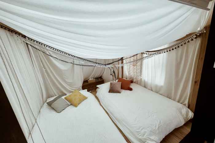 bedroom1